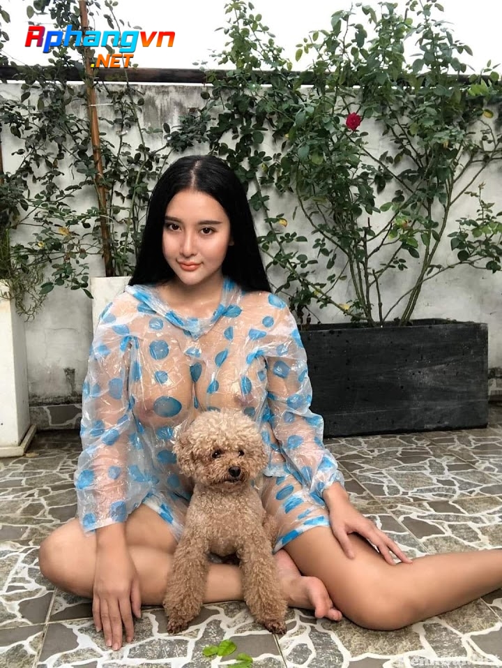 hayvnnet-bo-anh-hot-troi-khong-mua-dung-mac-ao-mua- (1).jpg