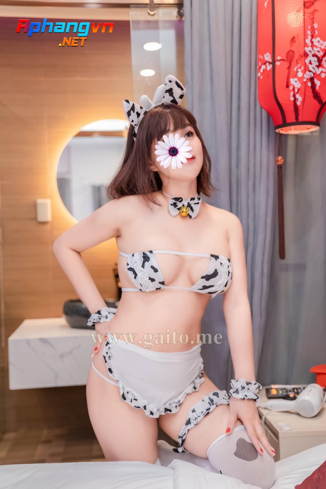 mai-ka-hang-nong-bong-gia-qua-hop-ly-voi-mot-mon-ngon-1368073-original.jpg