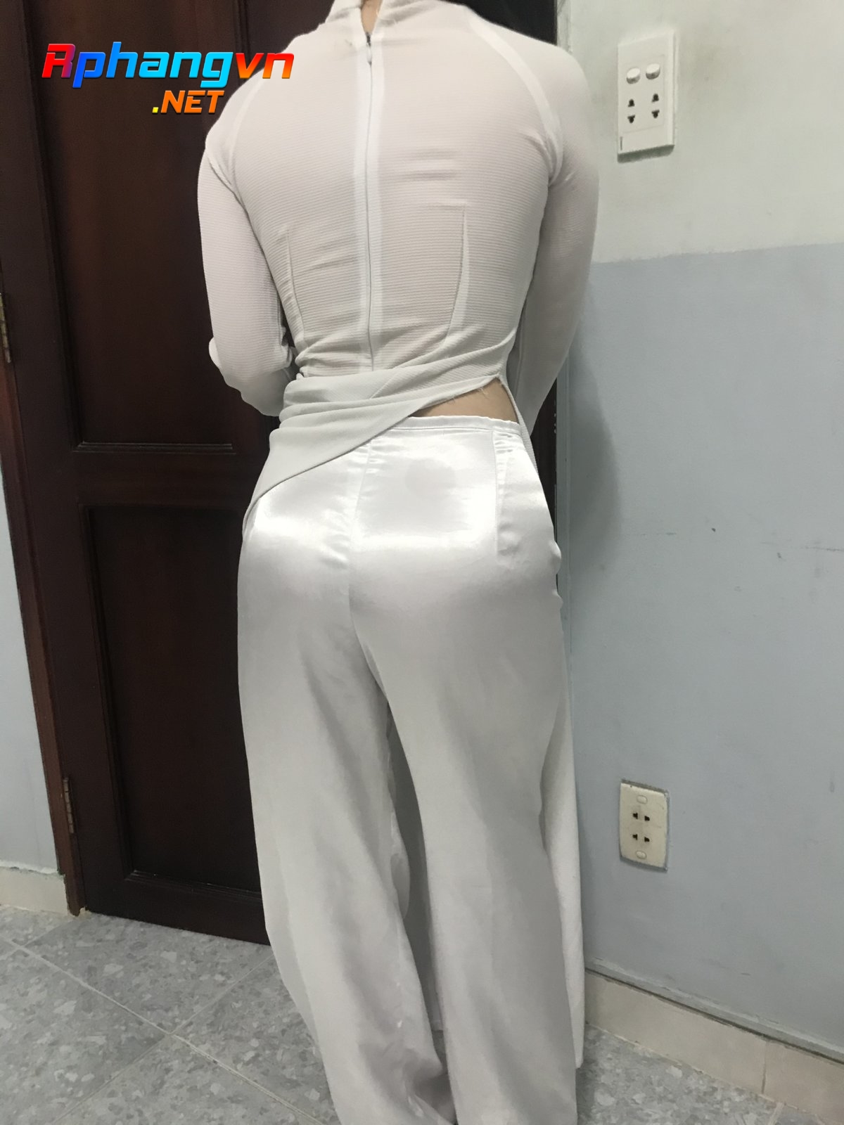 review-of-lenh-ho-xung-for-uyen-nhi-man-nong-tinh-ai-service-chu-dao-1431868-original.jpeg