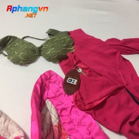 review-of-ladomau-for-thao-nghi-hotgirl-kinh-can-va-dam-nhu-co-giao-thao-1287156-small.jpg