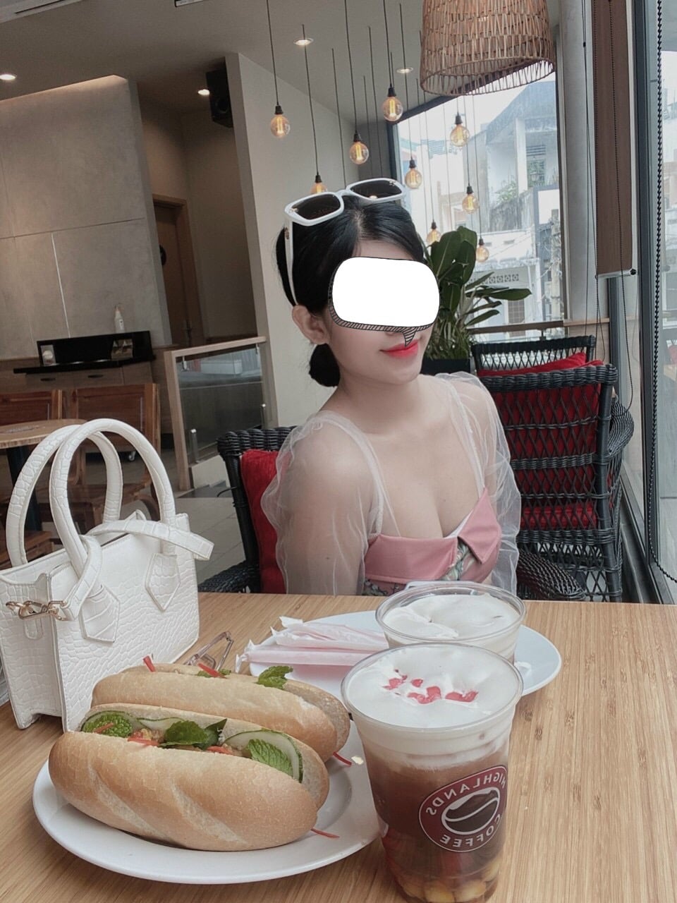 9FE0F670-BC49-439A-A363-BC2F8F239EDC.jpeg