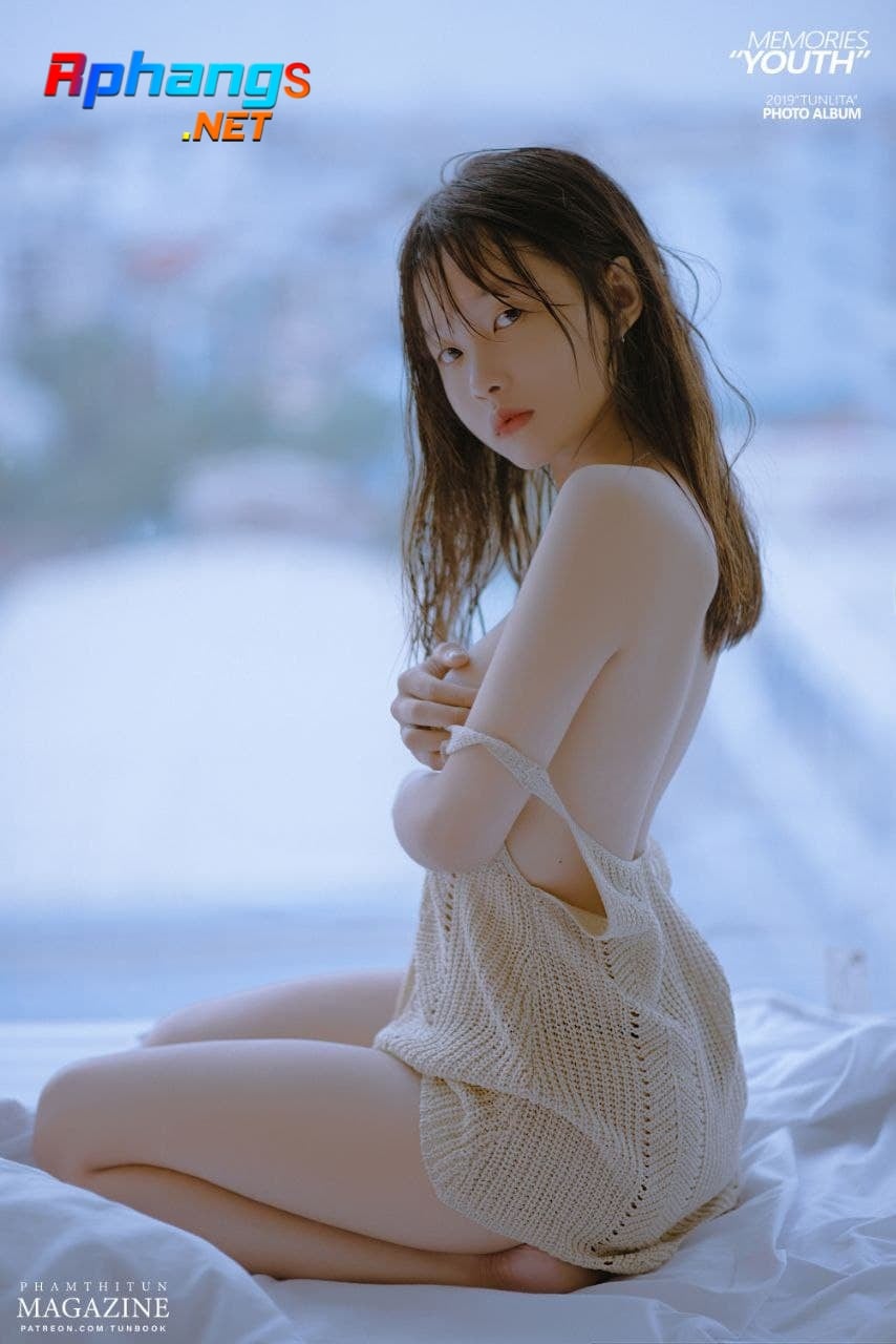 gai-xinh-khoe-hang-28.jpg