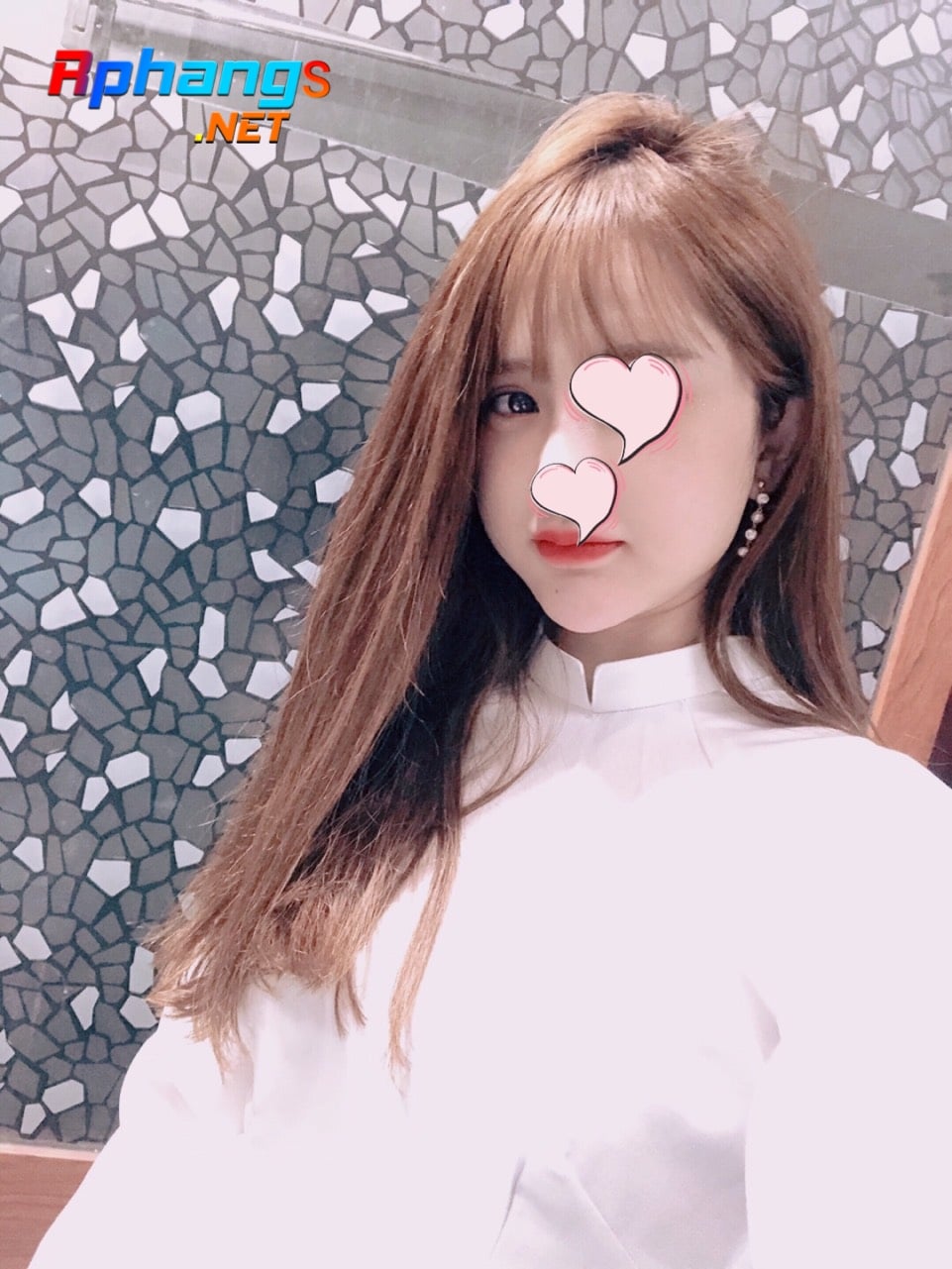 review-of-huy-lv-for-reup-teen-girl-lisa-2k-girl-sieu-nhi-nhanh-cool-xinh-2096077-original.jpg