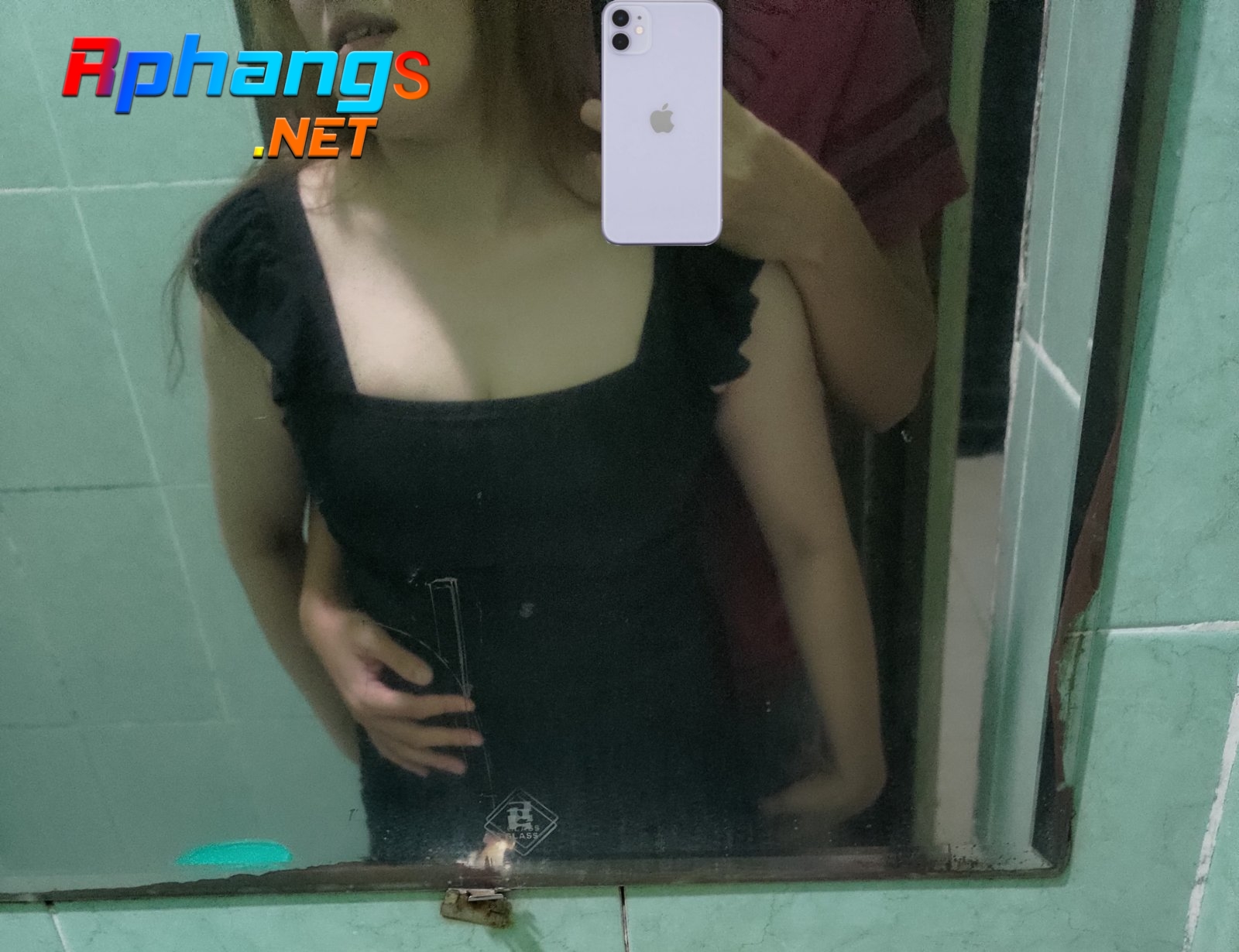 Picsart_22-05-24_12-32-00-814.jpg