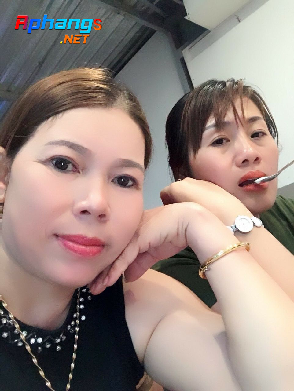 EAC1E338-15DB-48B8-98DF-D88402915F8F.png