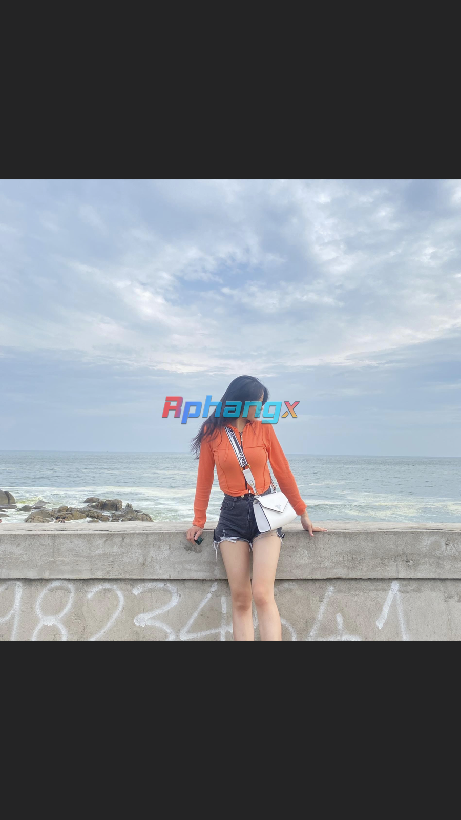 043111CE-CD37-4637-83B8-1E58CE3FE4A8.png