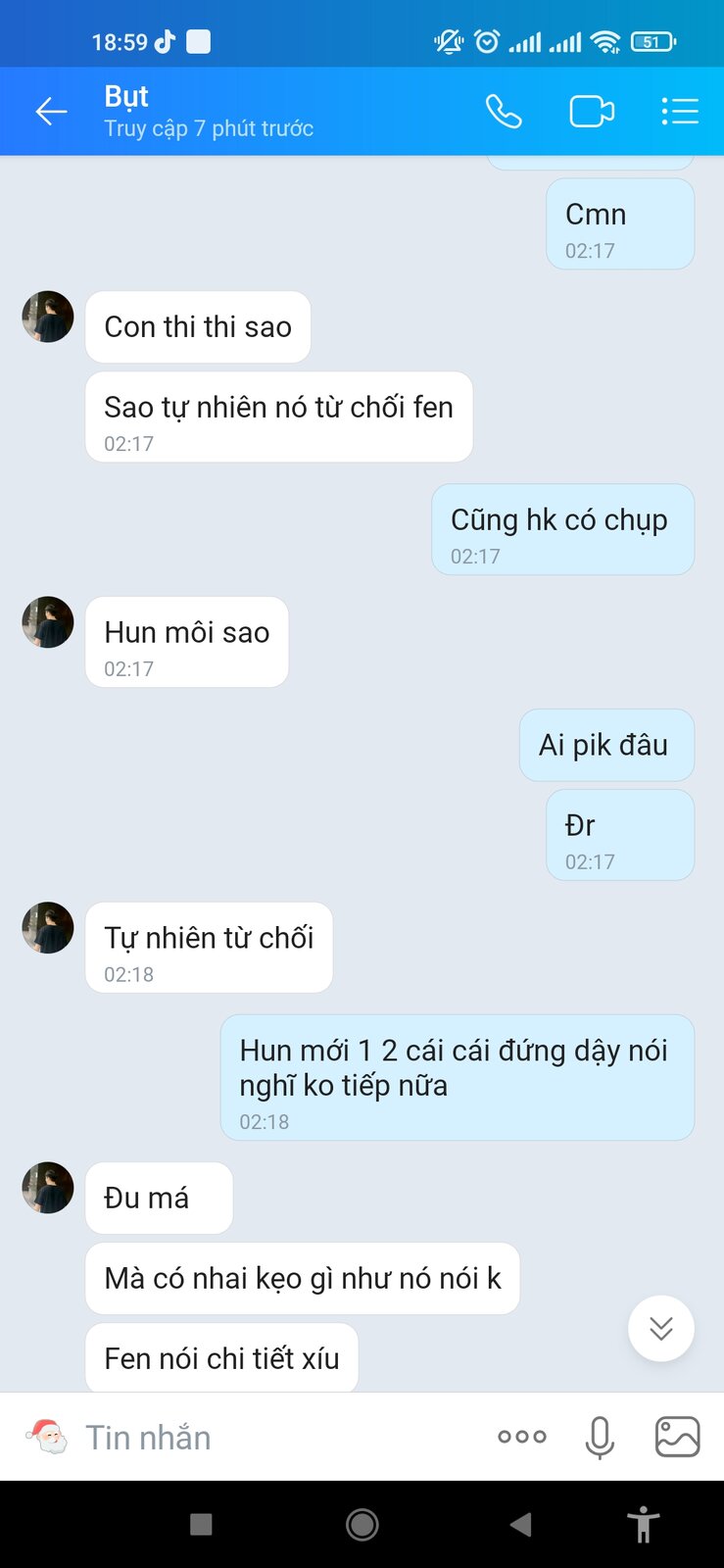 Screenshot_2022-12-25-18-59-32-874_com.zing.zalo.jpg
