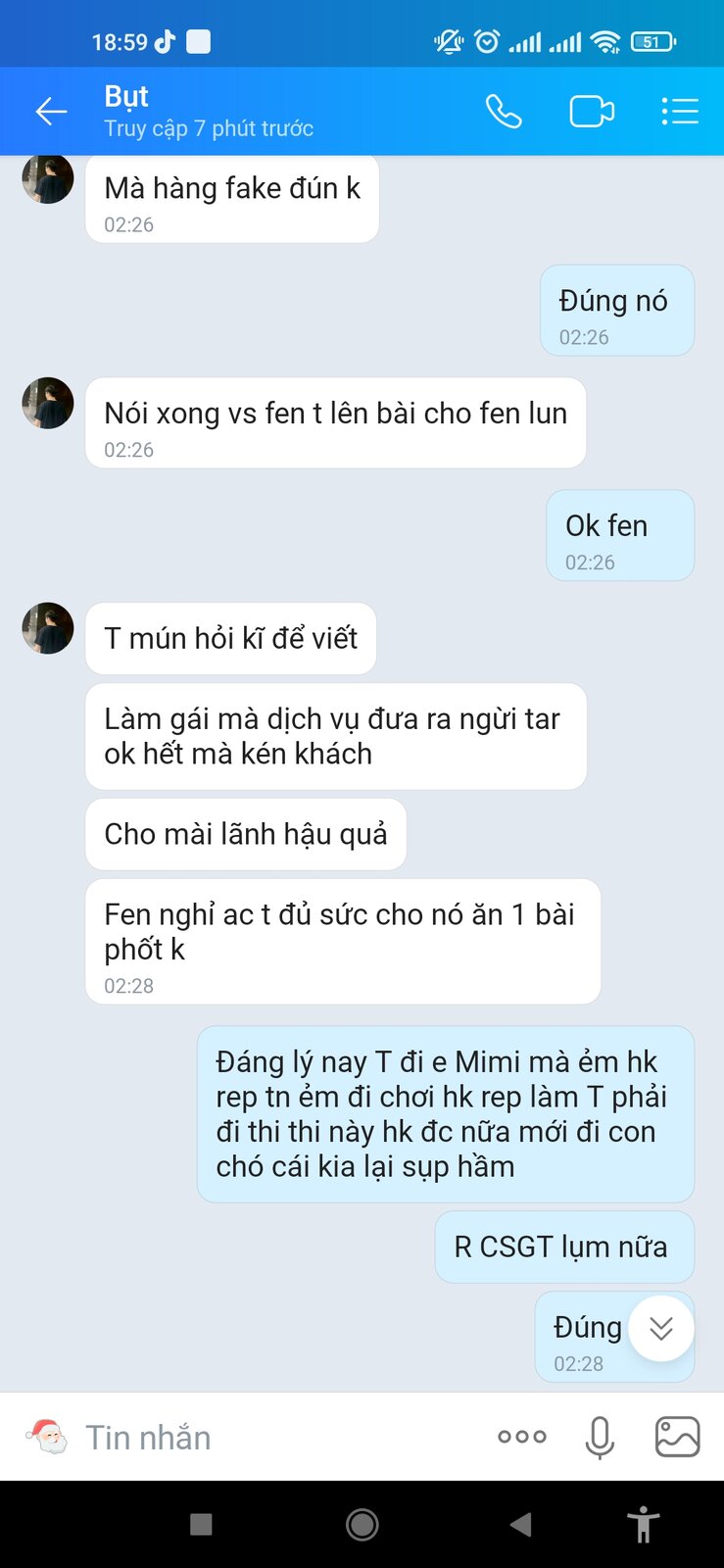 Screenshot_2022-12-25-18-59-56-257_com.zing.zalo.jpg