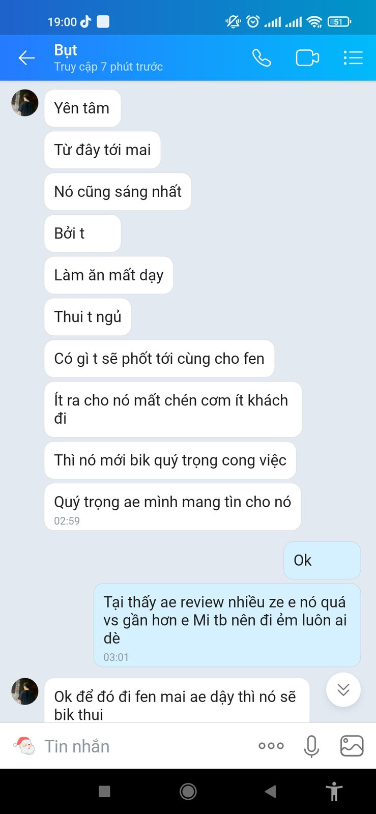 Screenshot_2022-12-25-19-00-06-611_com.zing.zalo.jpg