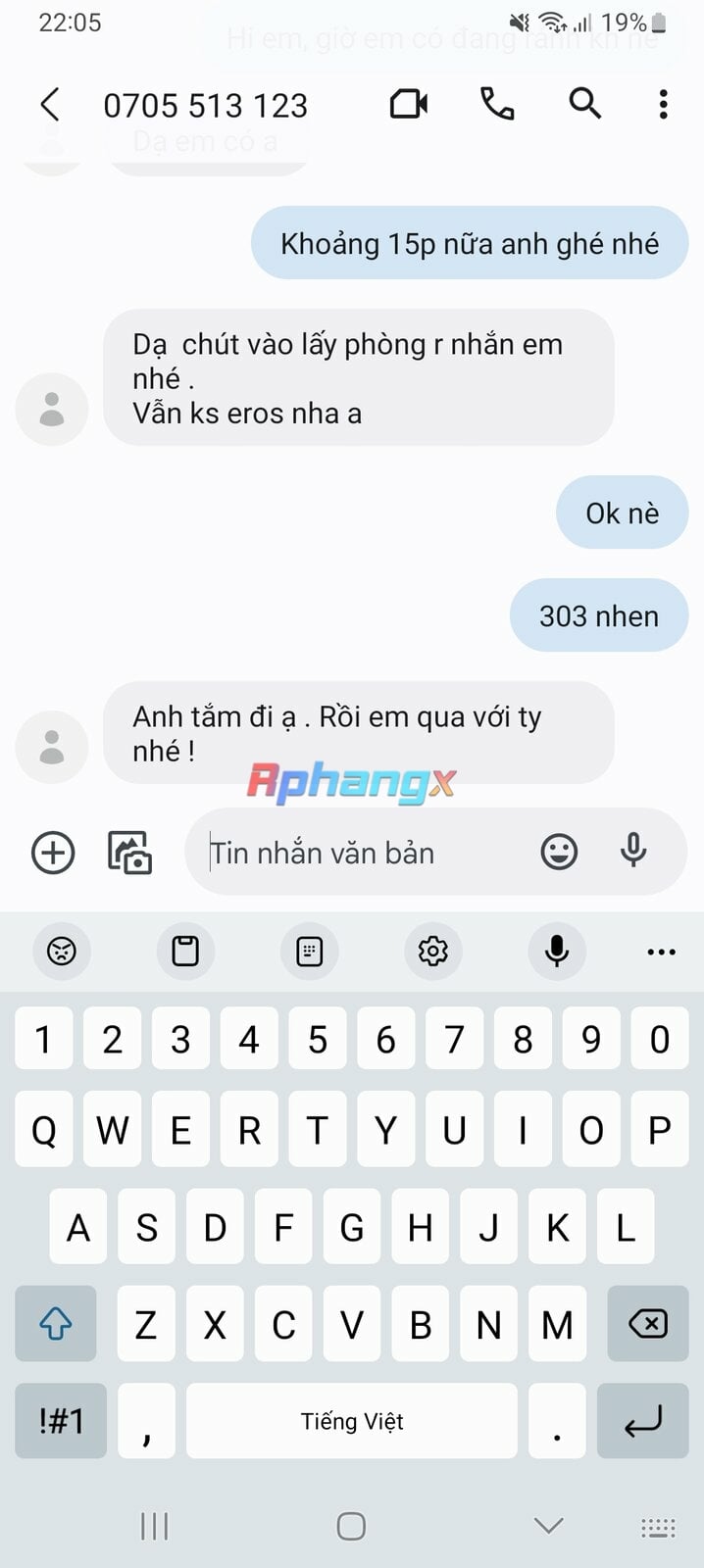 Screenshot_20230404_220547_Messages.jpg