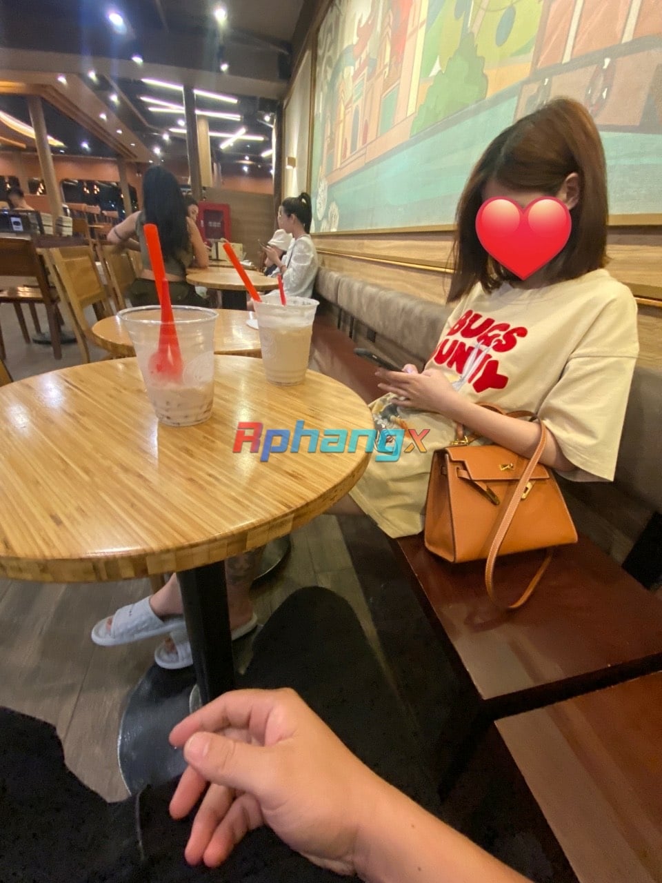 z4407523270203_881013d4c87c2c86b88650bd2cd957da.jpg