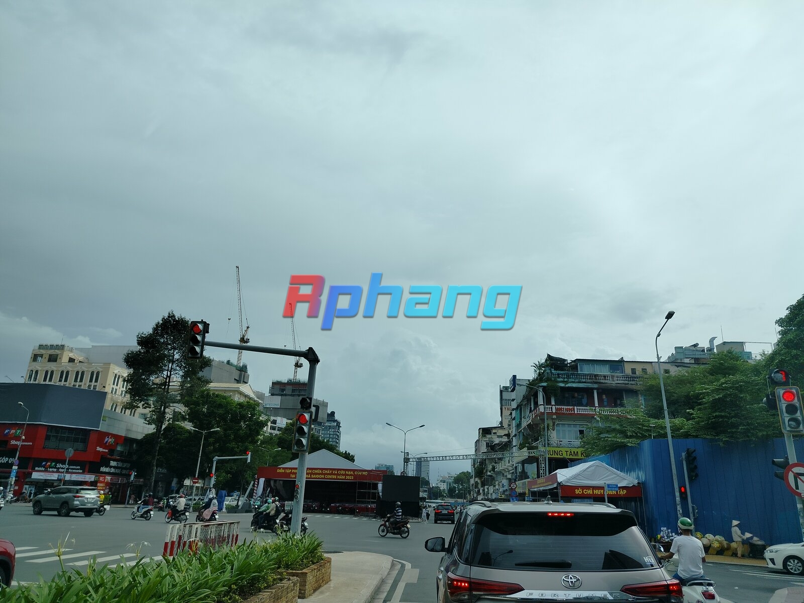 16902727318443101921360561775805.jpg