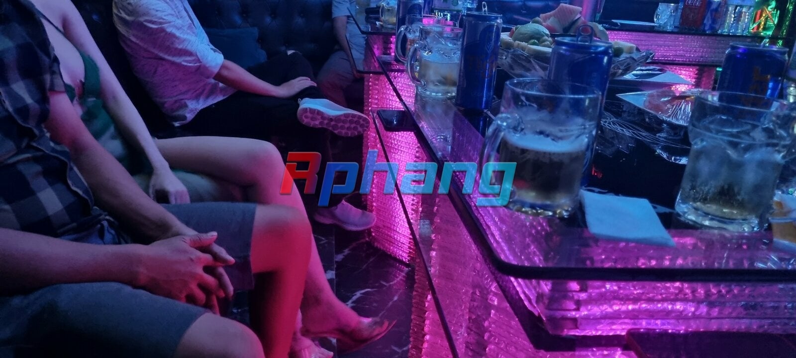 z5216255511859_e911ce0076795bc678c93bbada740c55.jpg