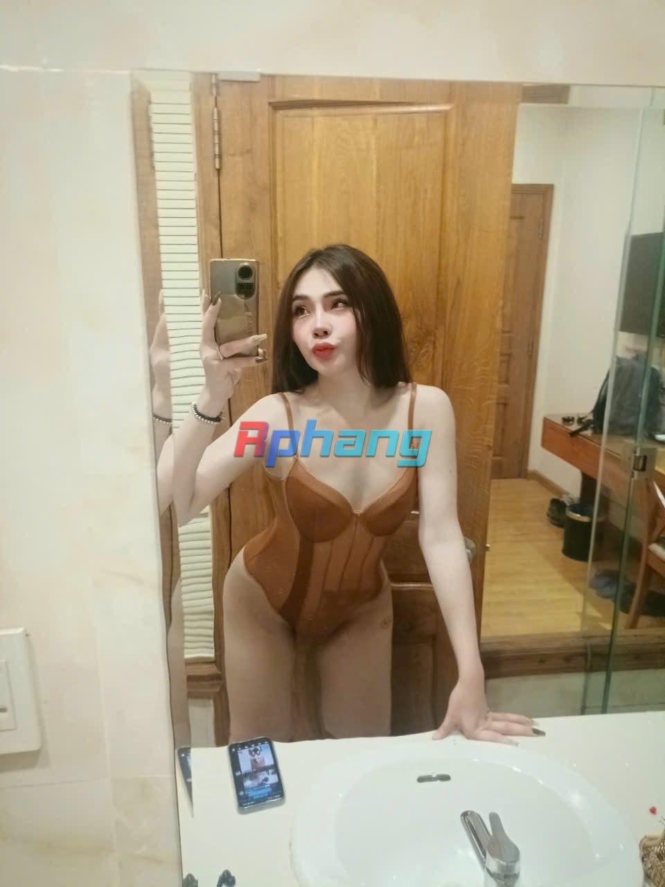 B612_20241109_151206_693.jpg