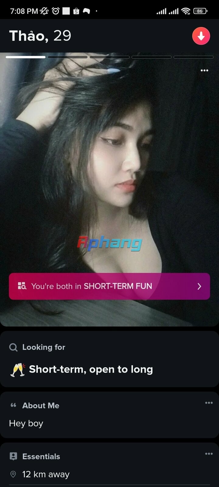 Screenshot_2025-01-08-19-08-28-769_com.tinder.jpg