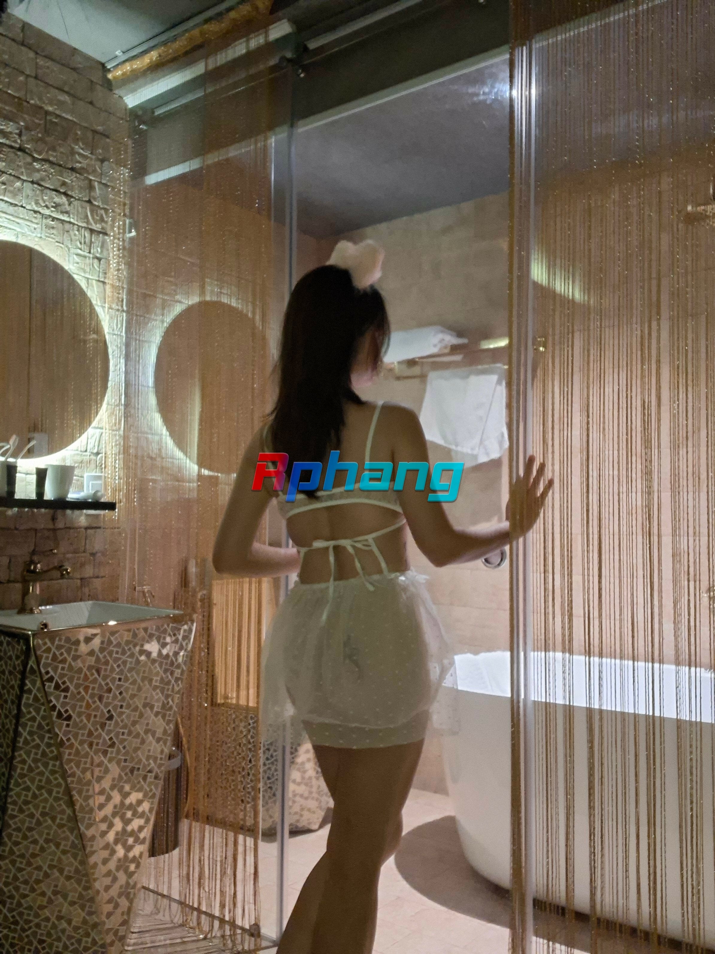 6f605d10-b35f-4422-ac5e-0c4b6b4f2121-1_all_1891.jpg