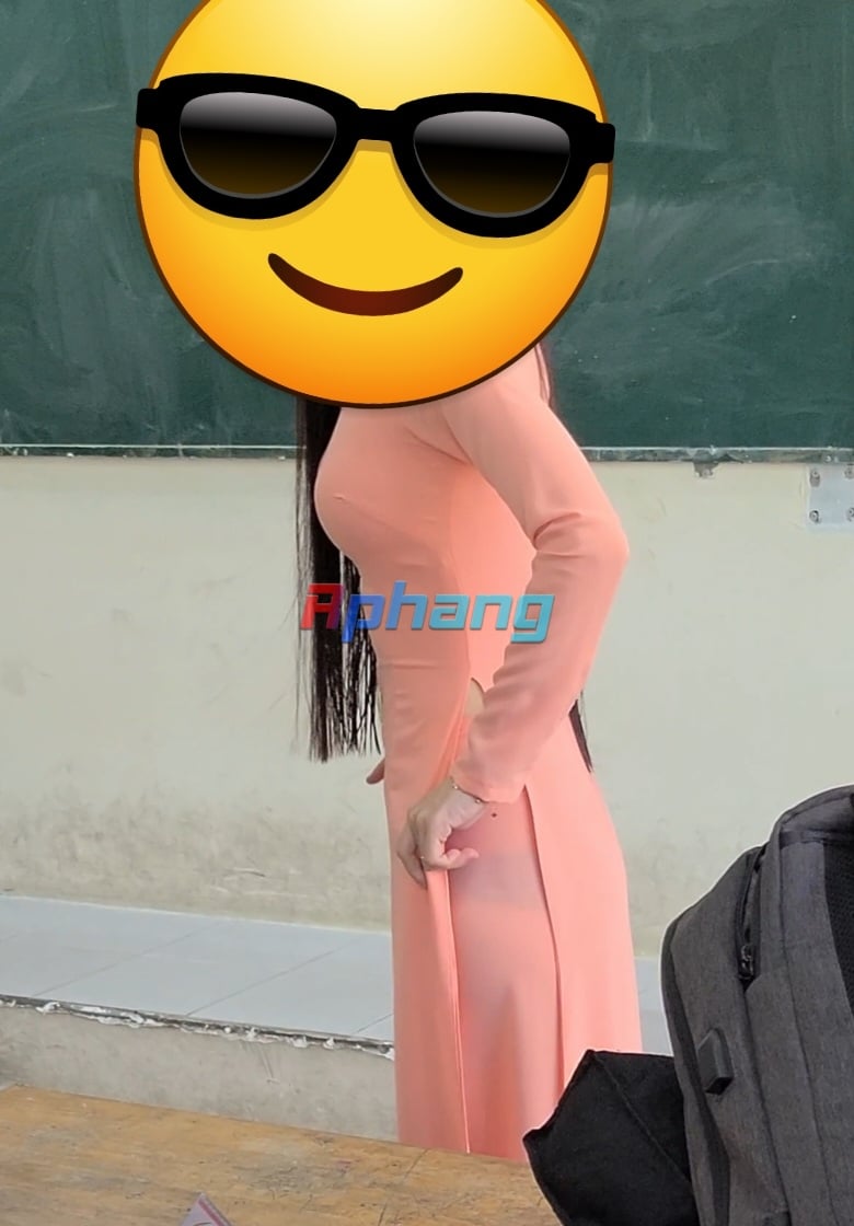 Screenshot_20250321_113824_Video Player.jpg
