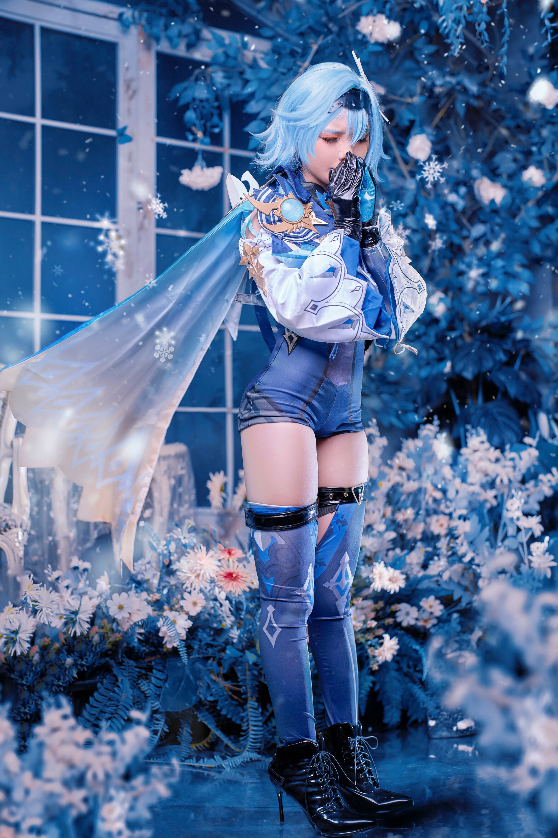 Joyce (Joyce Lin2x) cosplay Eula - Genshin Impact (4).jpg
