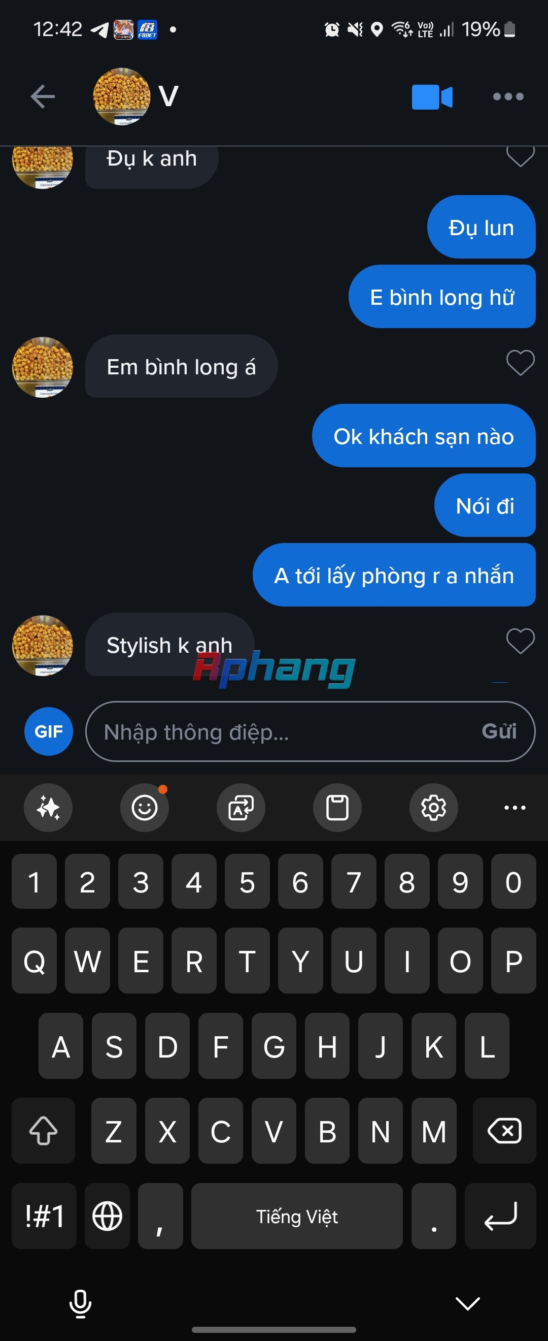 Screenshot_20250901_124243_Tinder.jpg