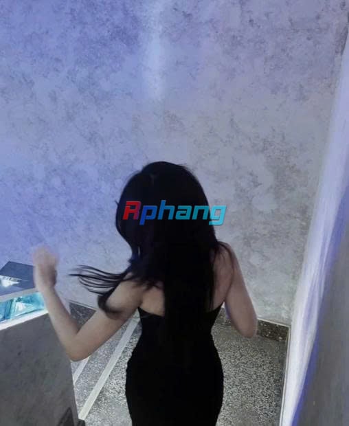 z6736598128588_3a81409604a2ff0c5682480a9e25945f.jpg