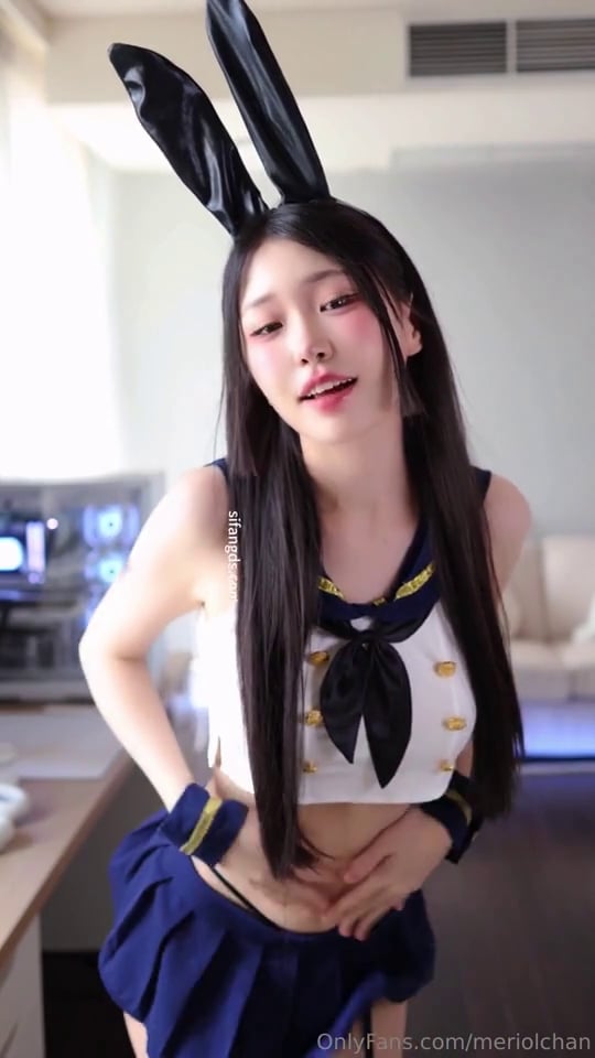 Cosplayer-Meriol-Chan-Ke-Ai-Xin-Jia-Po-Mei-OnlyFans-Fansly-Videos-Collection-MissKON.com-012.jpg