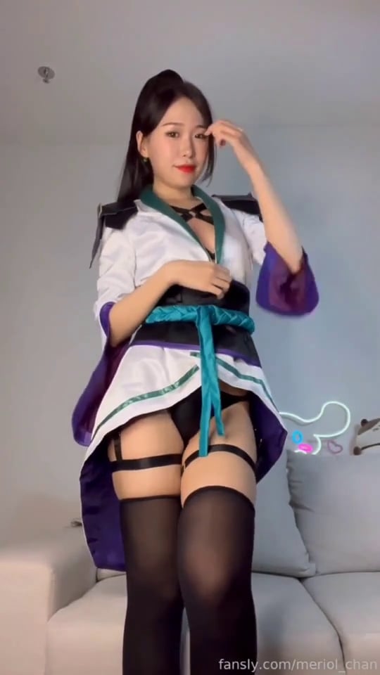 Cosplayer-Meriol-Chan-Ke-Ai-Xin-Jia-Po-Mei-OnlyFans-Fansly-Videos-Collection-MissKON.com-032.jpg