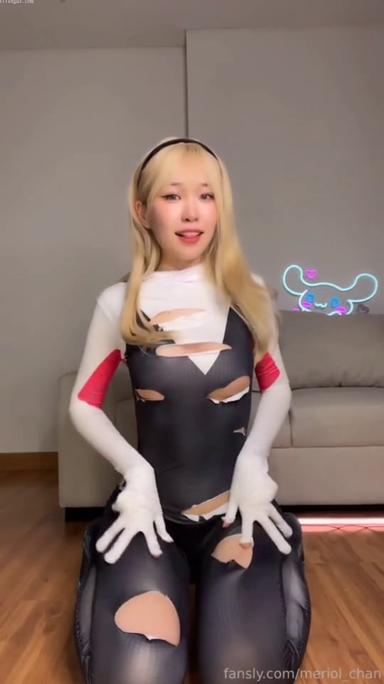 Cosplayer-Meriol-Chan-Ke-Ai-Xin-Jia-Po-Mei-OnlyFans-Fansly-Videos-Collection-MissKON.com-035.jpg