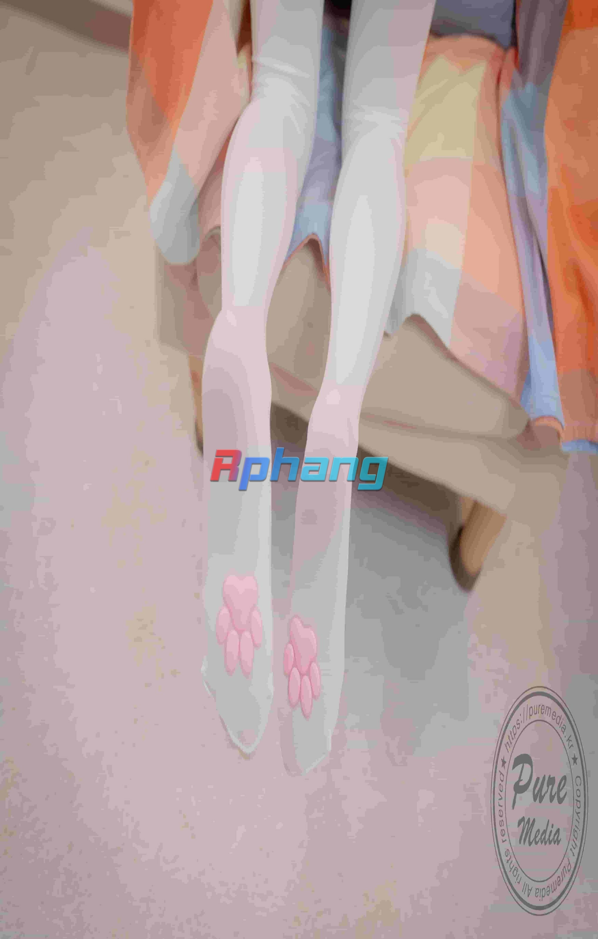 Pure Media - Jelly (젤리) - Girl Trapped In A Rooftop Room (19).jpg