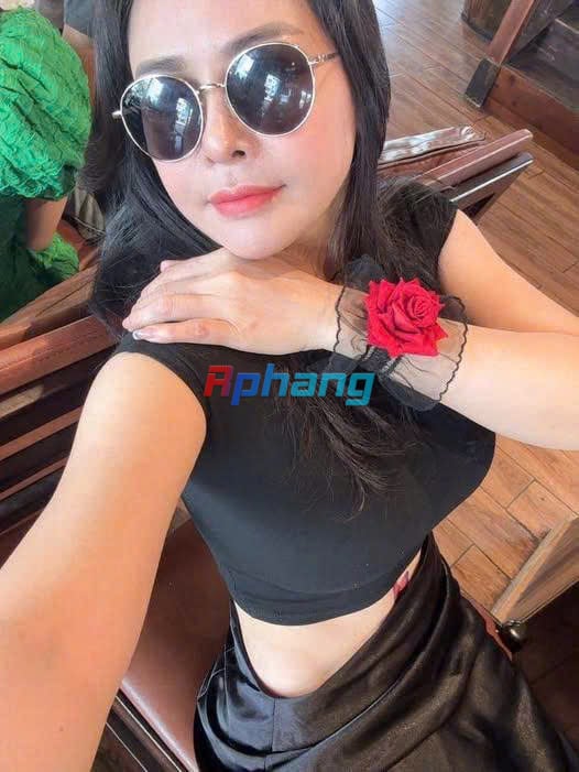 z7640401575716_8775d71b241a6919fafe371c871c7eb7.jpg