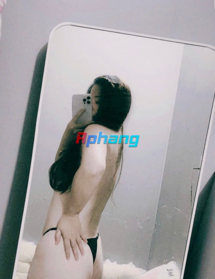 1K01QR3CP_714TP7.jpeg