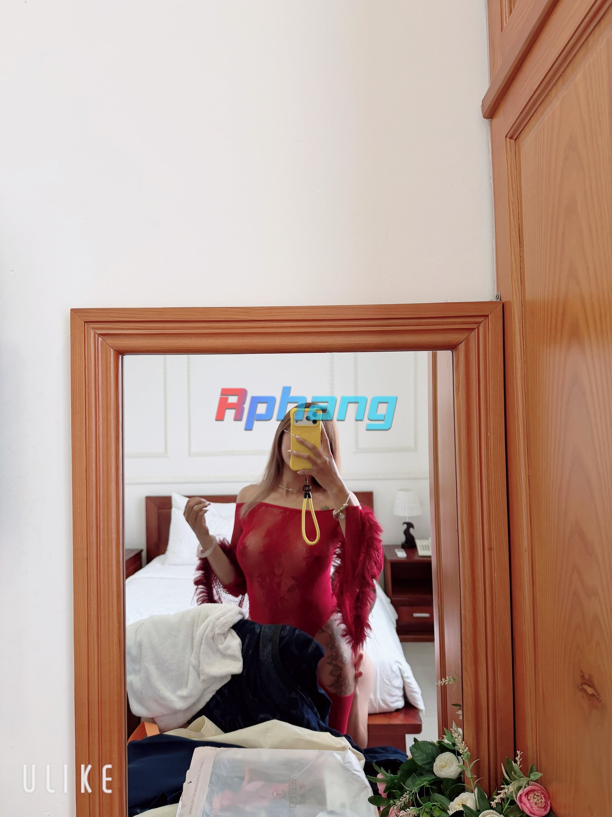 beauty_1787233045764.jpeg