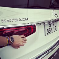 Dép Dâm Dục