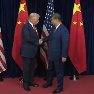 giáo sư tuốt lươn